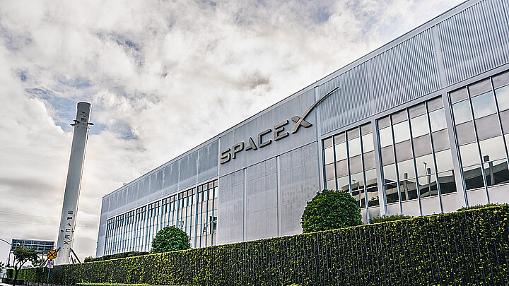 SpaceX headquarters in California 