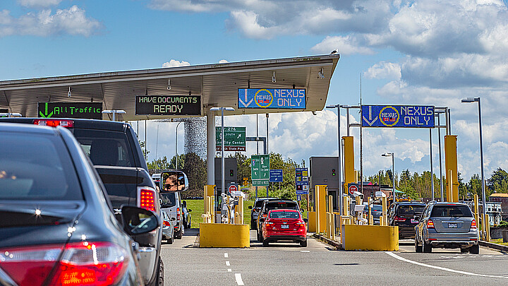 Paso fronterizo entre Estados Unidos y Canadá