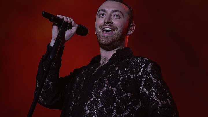 El cantante británico Sam Smith en la novena edición del festival musical Lollapalooza Chile 2019