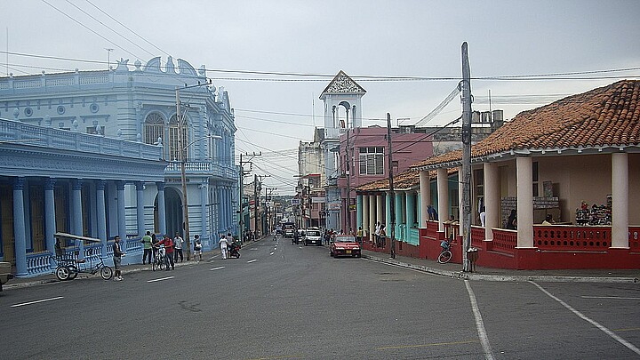 El cuerpo sin vida de un joven cubano apareció en una céntrica calle de la ciudad de Pinar del Río