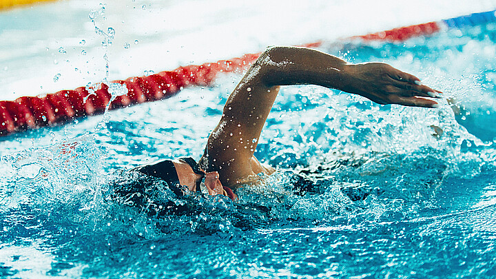 Muere campeona de natación en Islas Vírgenes: Ahora el caso está bajo investigación policial