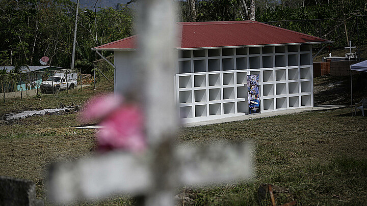 Módulo de Nichos de Resguardo Humanitario Forense