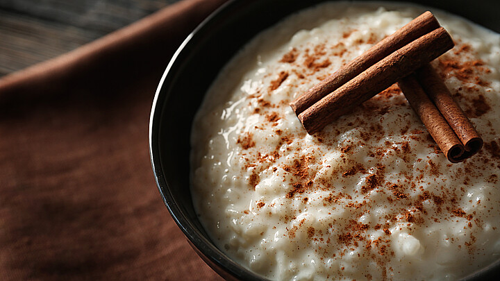  Irresistible Arroz con Leche (Rice Pudding) Recipe for Dessert Lovers!