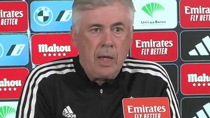 Ancelotti dice que el madrid busca un "9"