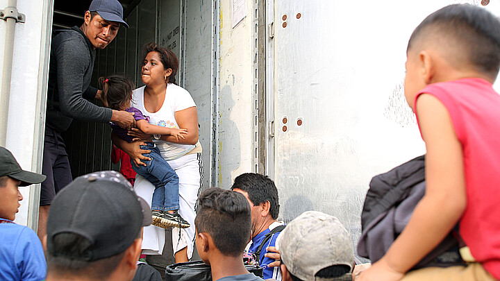 Migrants found in trailer in Mexico 