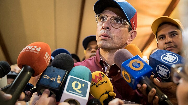 El exgobernador Henrique Capriles se inscribió este sábado en las primarias