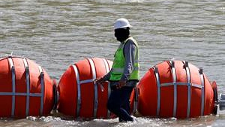 Texas floating border wall 