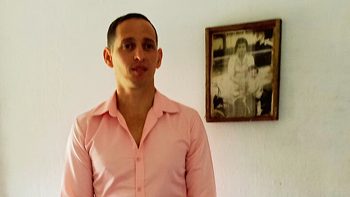 El joven activista cubano salió en libertad tras 2,7 años en prisión 