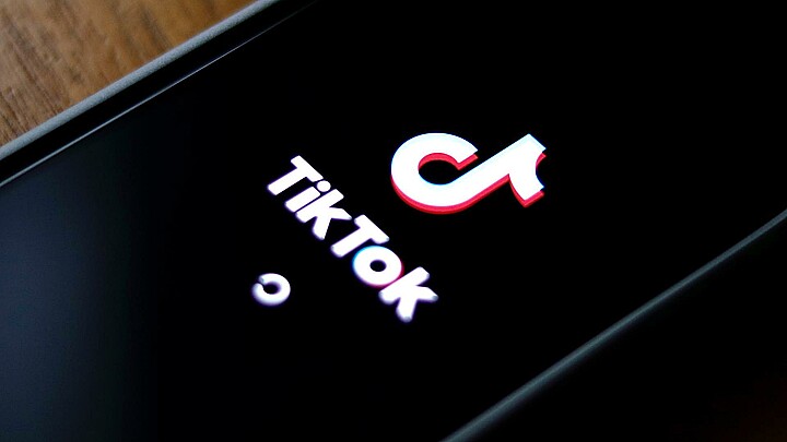 Fotografía de archivo del logo de TikTok. 