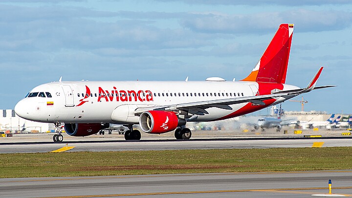 La aerolínea Avianca anunció que no volará a Cuba en la fecha prevista 