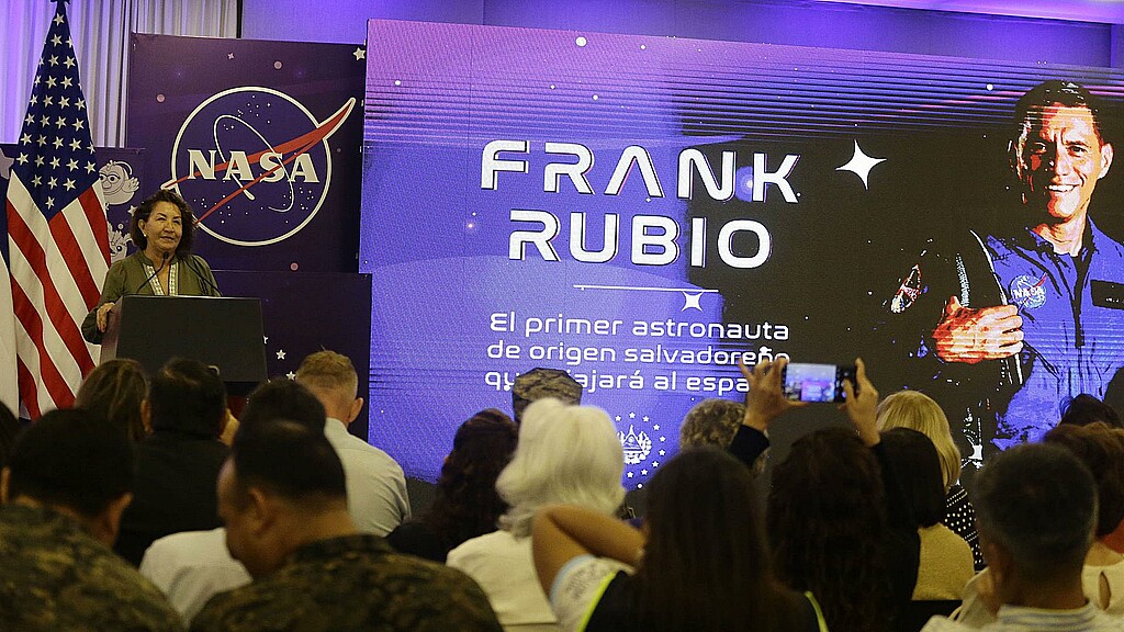 Myrna Argueta, madre del astronauta de origen salvadoreño Frank Rubio