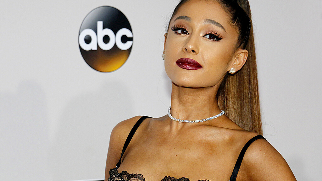 Ariana Grande usó sus redes sociales para hablar de su delgadez 