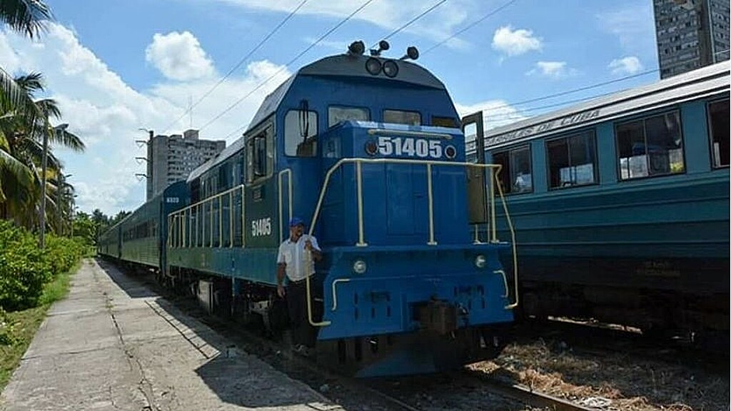 Tren que cubre el trayecto entre La Habana y Artemisa.