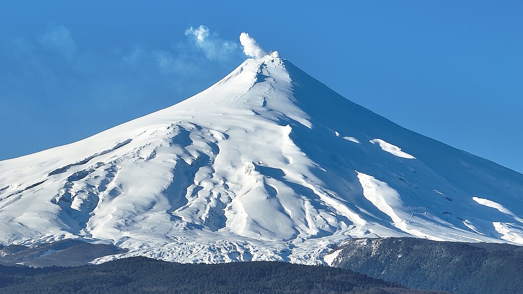 Villarrica Volcano At Pucon In Los Rios Chilé