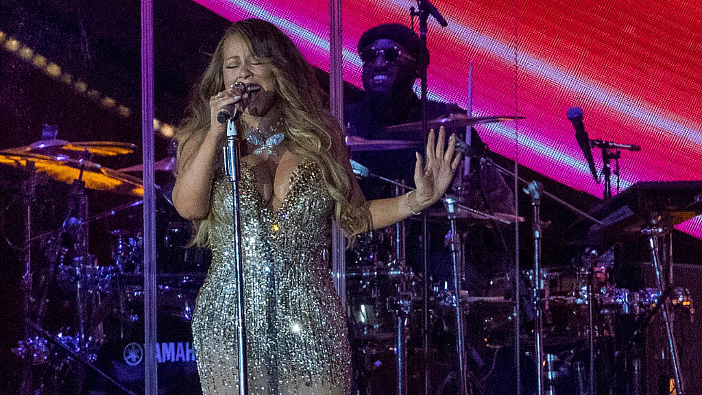 Fotografía de archivo en donde se ve a la cantante estadounidense Mariah Carey durante una presentación en el Global Citizen Festival en Nueva York. 