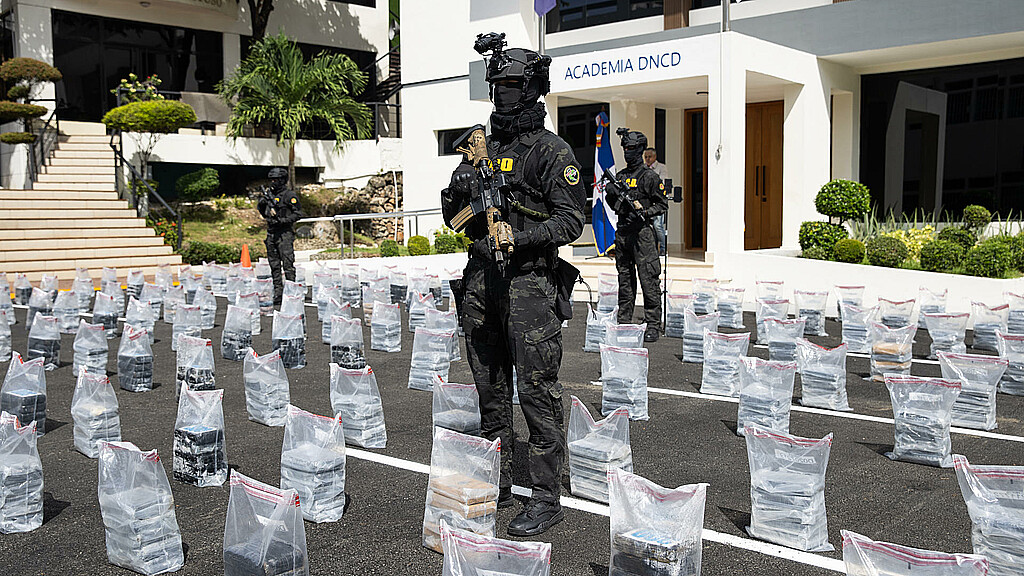 Agentes incautan 1,3 toneladas de cocaína en el puerto de República Dominicana 