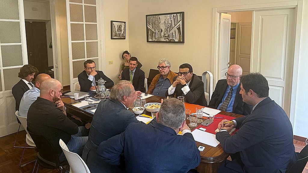 ARC junto a políticos y periodistas en Roma