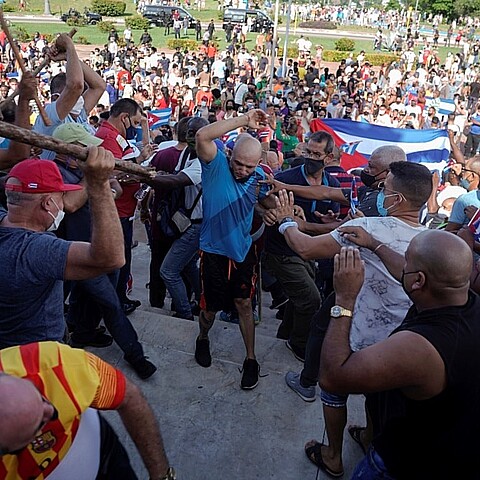 Cuba y la UE dialogan sobre los condenados en las protestas del 11J