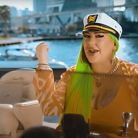 La Diosa de Cuba estrenó canción y videoclip tras su llegada a Miami