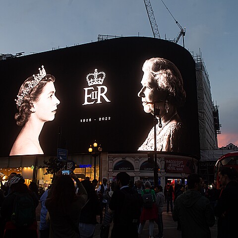 Image of Queen Elizabeth II