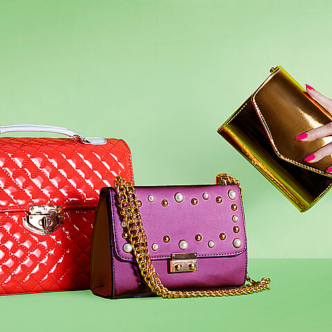 Ladrona china reemplaza artículos de lujo de una amiga con falsificaciones por un valor de $146,000