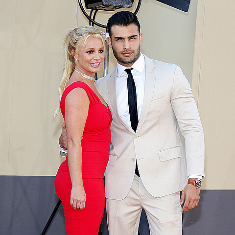 Britney Spears y Sam Asghari: ¡sin anillos de boda y vacaciones separadas!
