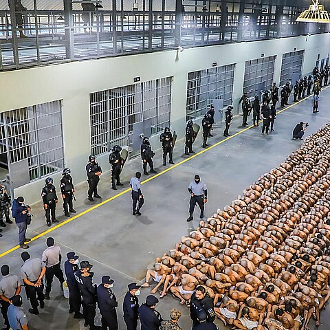 Megacárcel en El Salvador