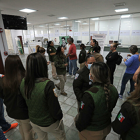 Personal del Instituto Nacional de Migración (INM)