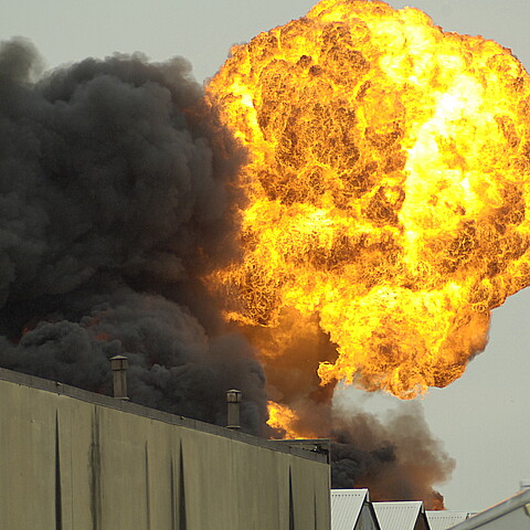 Explosión en una fábrica