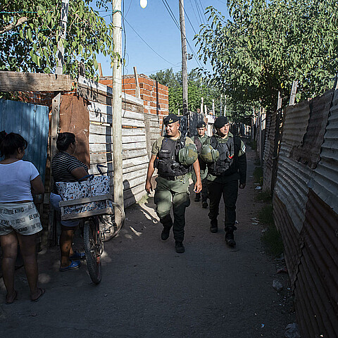 Fuerzas federales recorren Rosario