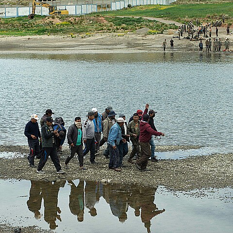 Seis militares peruanos mueren tras haber sido arrastrados por un río