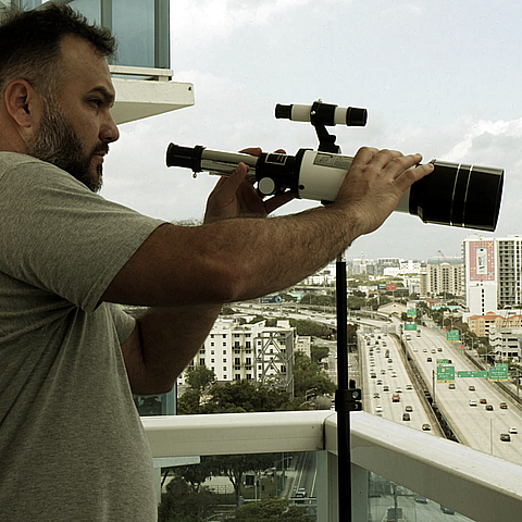 Eliecer Jiménez Almeida, un cineasta cubano que documenta con sentimiento