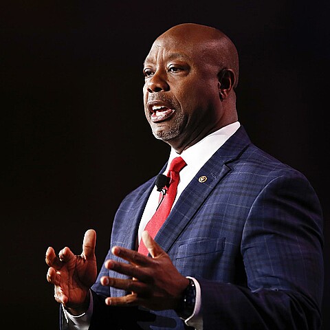 El senador Tim Scott