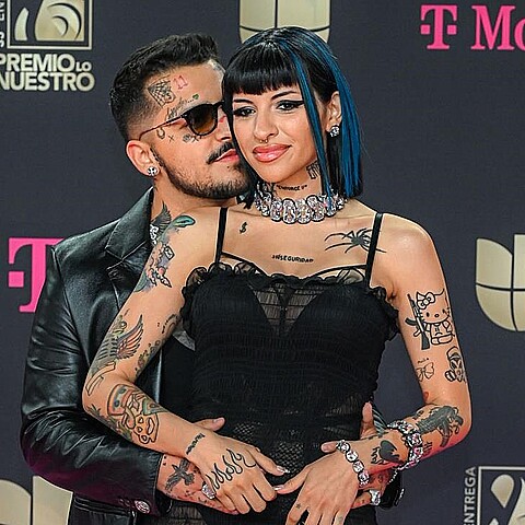 Cazzu y Nodal en la entrega de Premios Lo Nuestro 