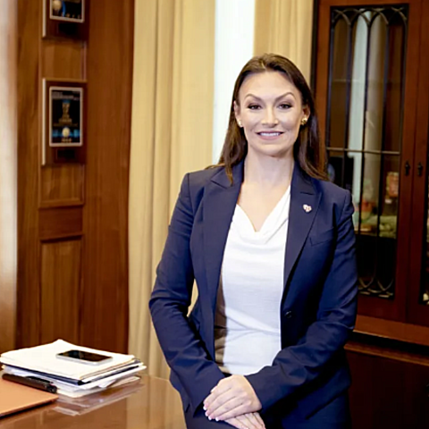 La presidenta del Partido Demócrata de Florida, Nikki Fried