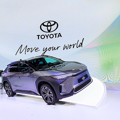 Toyata bZ4X Crossover SUV