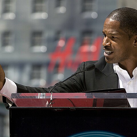 El actor está delicado de salud y su familia pidió oraciones para él