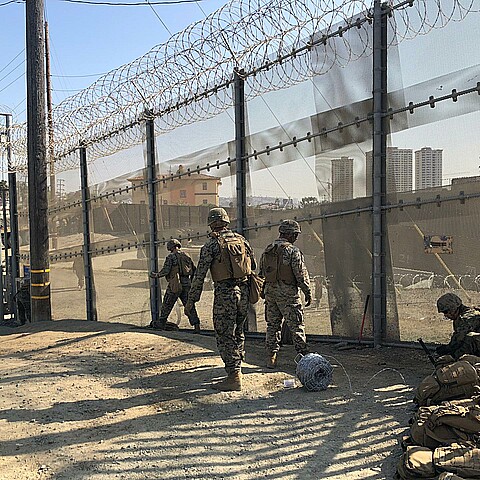 File photo showing US soldiers along the US-Mexico border