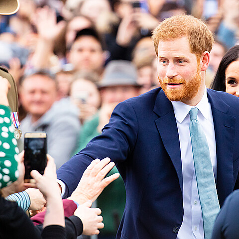 Nadie de la familia real contactó a Harry y Meghan tras la persecución de paparazzi en Nueva York