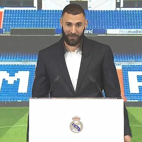 Benzema le dice adiós al Madrid
