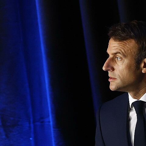 El presidente de Francia recibió un trozo de dedo dentro de una carta