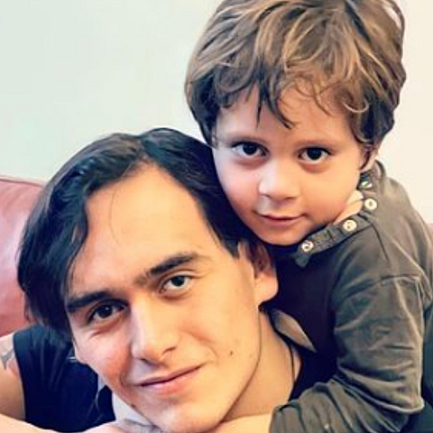 El pequeño habló por primera vez tras la muerte de su papá 