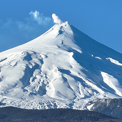 Villarrica Volcano At Pucon In Los Rios Chilé