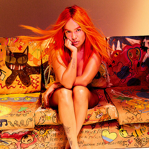 Fotografía cedida por Universal Music Latino donde aparece la cantante colombiana Karol G