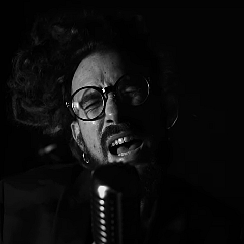 El rapero cubano cantó al amor en este San Valentín