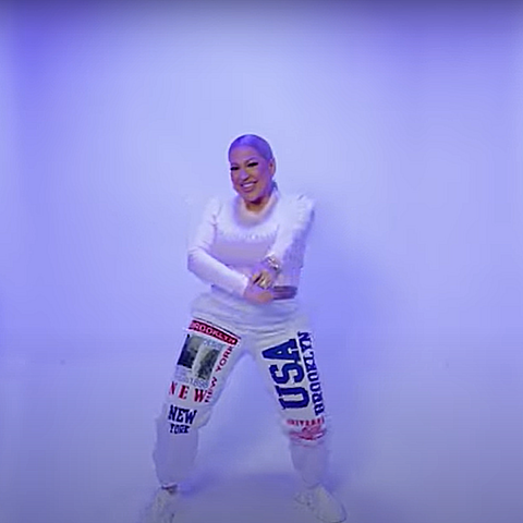 La cantante cubana estrenó su nueva canción 