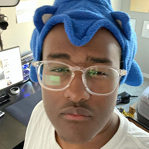 El joven murió en extrañas circunstancias en su casa de Los Ángeles 