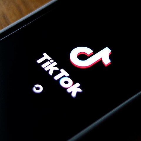 Fotografía de archivo del logo de TikTok. 