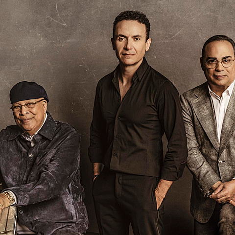 Los artistas durante la grabación de su nuevo sencillo musical 