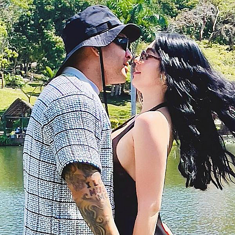 El artista cubano y la influencer retomaron su relación a casi un año de separados